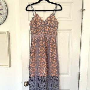 Elliatt lace dress. Size S